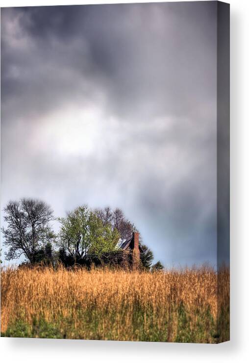 Fauquier County Virginia Canvas Print featuring the photograph Trouble Brewing II by JC Findley