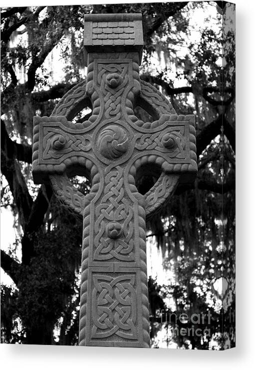 Savannah Canvas Print featuring the photograph Celtic Cross in Emmet Park by Carol Groenen