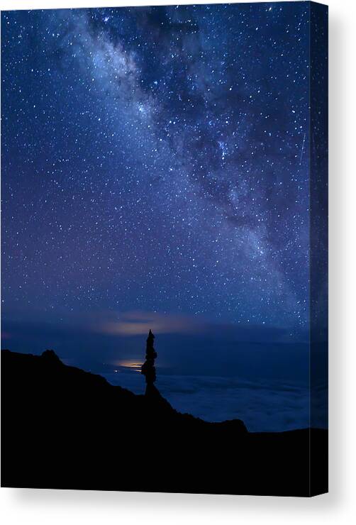 Milky Way Canvas Print featuring the photograph Pointing to the Heavens by Susan Rissi Tregoning