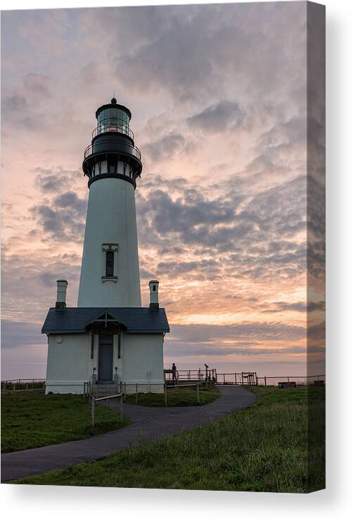 Loree Johnson Photography Canvas Print featuring the photograph Yaquina Head Light by Loree Johnson