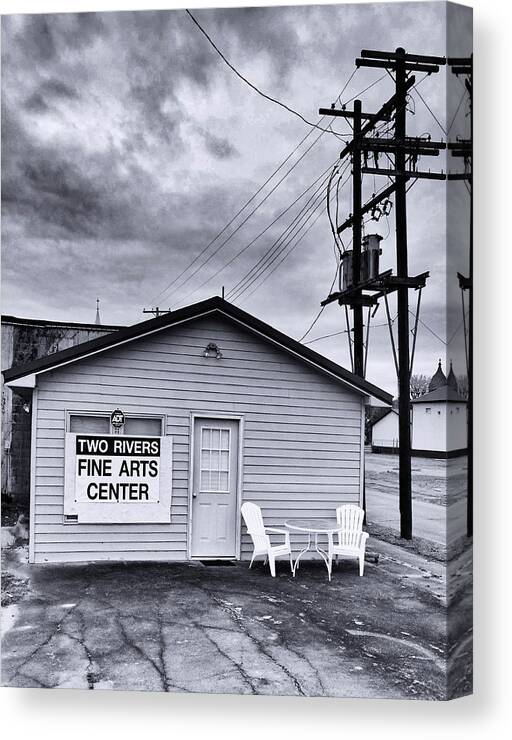 Two Rivers Fine Arts Center Canvas Print featuring the photograph Fine Arts Center by Dominic Piperata