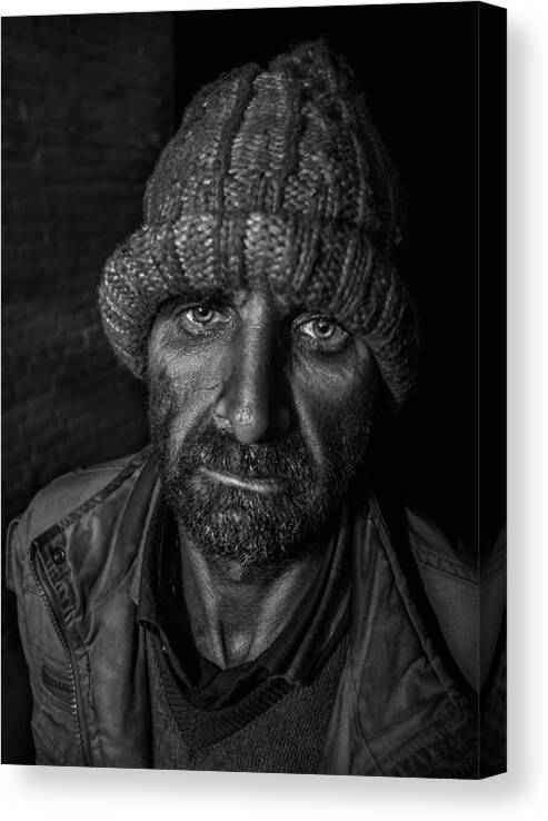 Mood Canvas Print featuring the photograph Living In The Dark by Mehdi Zavvar