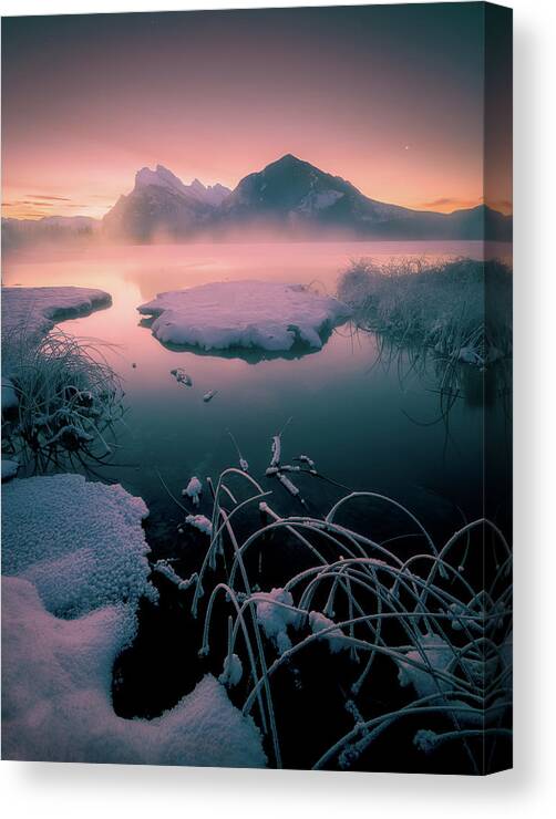 Winter Canvas Print featuring the photograph Dawn at Vermilion Lake by Henry w Liu