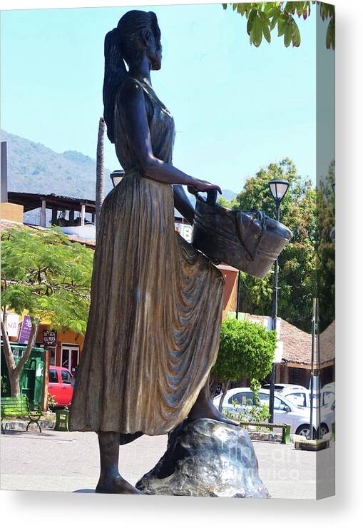 Bronze Statues Canvas Print featuring the photograph Land Of Women #8 by Rosanne Licciardi