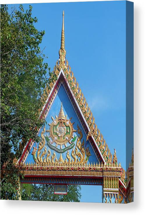 Scenic Canvas Print featuring the photograph Wat Bung Temple Gate DTHNR0221 by Gerry Gantt