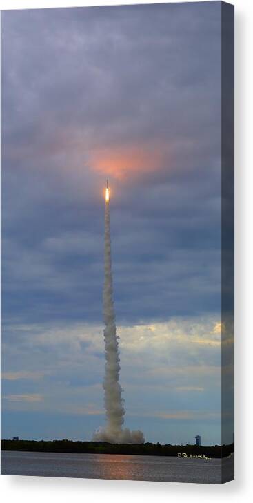 Launch Canvas Print featuring the photograph T plus 00-00-21 by R B Harper