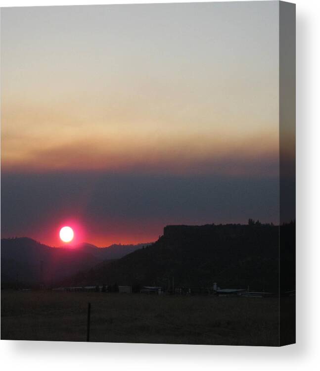 Smokey Canvas Print featuring the photograph Smoky sunset near Table Rock by Marie Neder