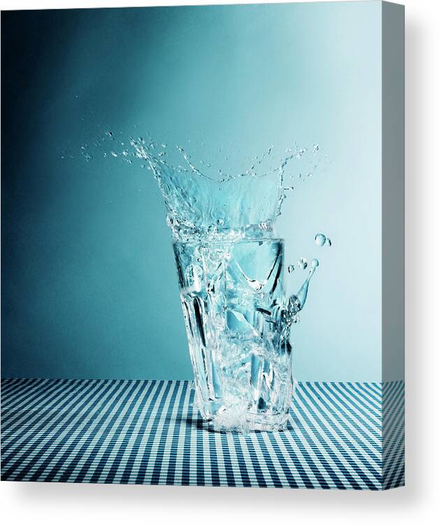 Specialist Methode Boren Water Splashing From Broken Glass Canvas Print / Canvas Art by Henrik  Sorensen - Photos.com
