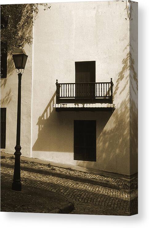 Black And White Canvas Print featuring the photograph La Caleta by Guillermo Rodriguez