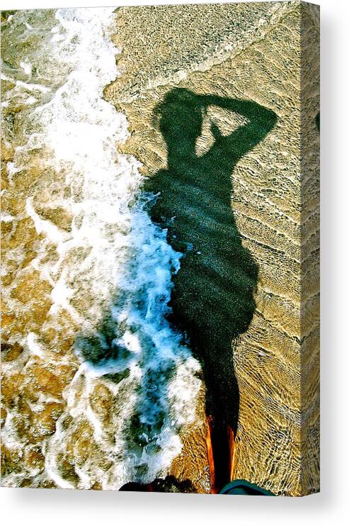 Wave Canvas Print featuring the photograph Surf by HweeYen Ong