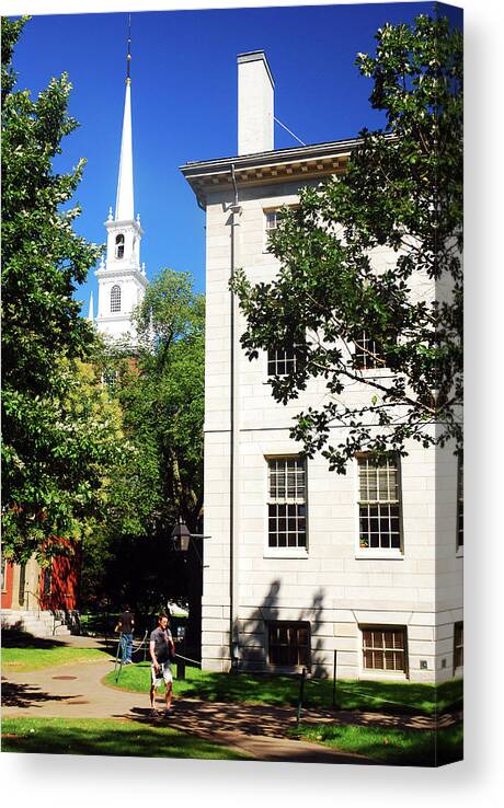 Cambridge Canvas Print featuring the photograph Memorial Chapel, Harvard Yard by James Kirkikis