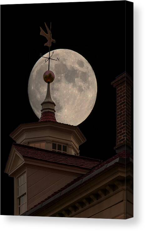 Washington Dc Canvas Print featuring the photograph Moon Over Mount Vernon by Ed Clark