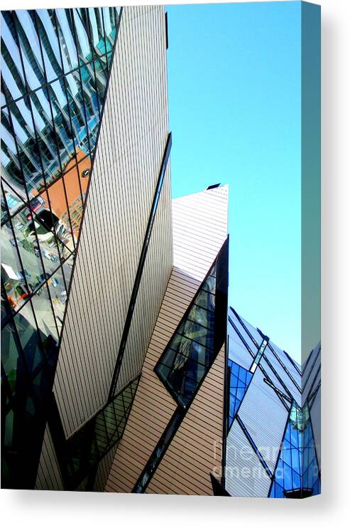 Royal Ontario Museum Canvas Print featuring the photograph Royal Ontario Museum 3 by Randall Weidner