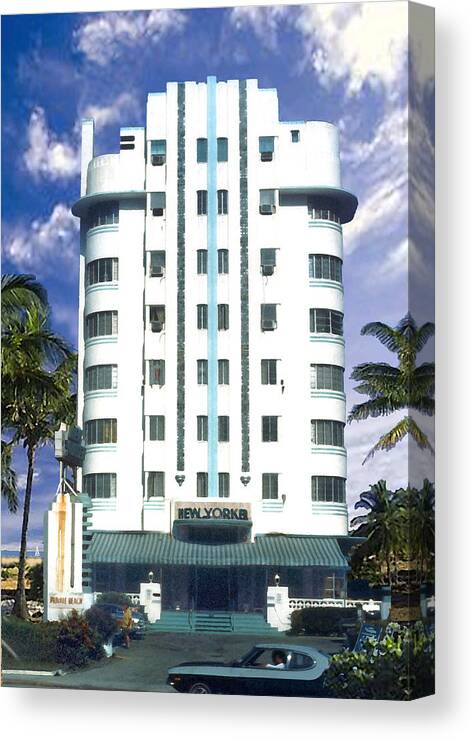 Miami Canvas Print featuring the photograph The New Yorker by Steve Karol