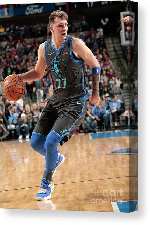 Nba Pro Basketball Canvas Print featuring the photograph Sacramento Kings V Dallas Mavericks by Glenn James