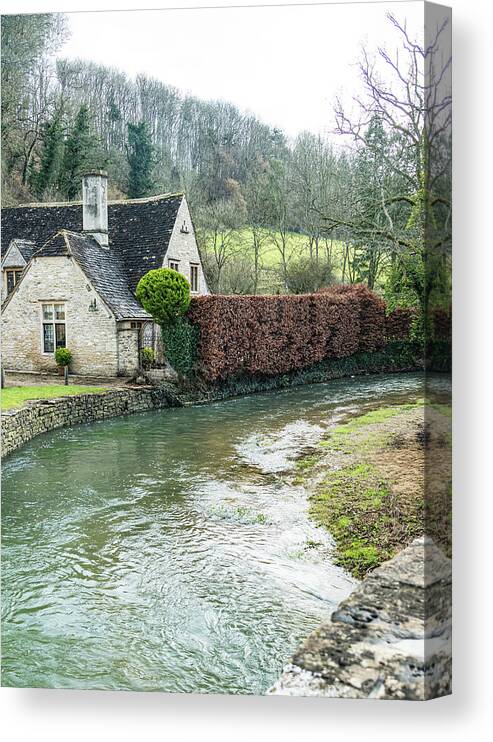 Tourism Canvas Print featuring the photograph English Creek by Laura Hedien