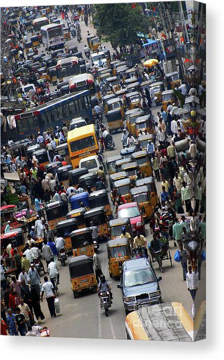 Charminar Canvas Print featuring the photograph Heavy Traffic In Hyderabad by Mark Williamson/science Photo Library