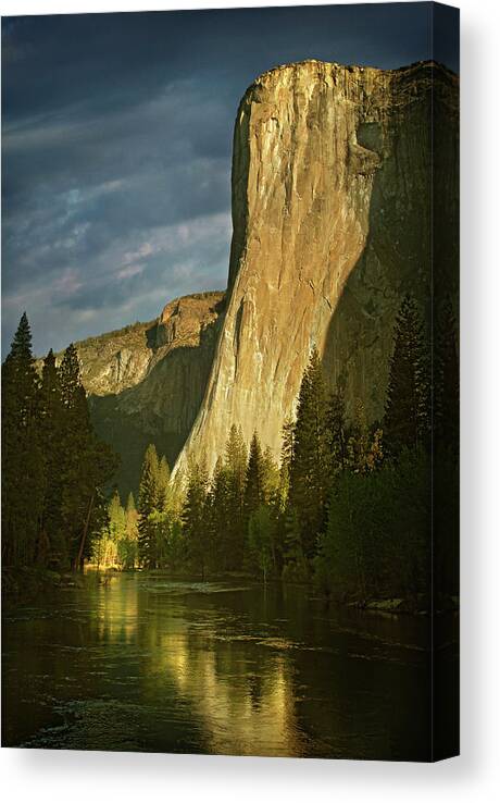 Tranquility Canvas Print featuring the photograph Rock Formation Reflected In Still Rural by Chris Clor