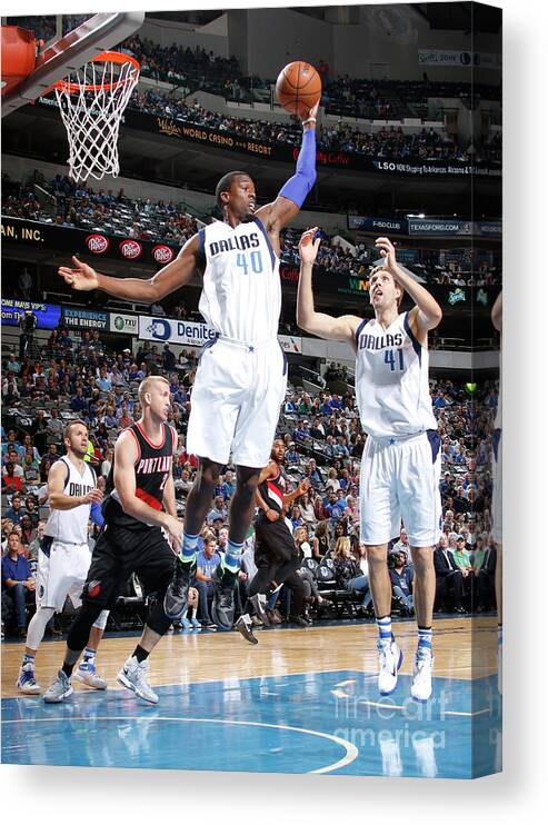 Nba Pro Basketball Canvas Print featuring the photograph Harrison Barnes by Danny Bollinger