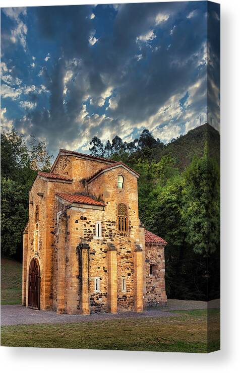 Church Canvas Print featuring the photograph San Miguel de Lillo by Micah Offman