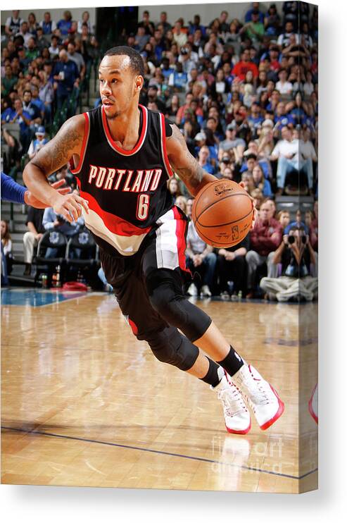 Nba Pro Basketball Canvas Print featuring the photograph Shabazz Napier by Danny Bollinger