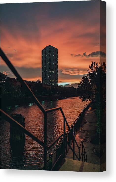 Chicago Canvas Print featuring the photograph Sunset Wild by Nisah Cheatham