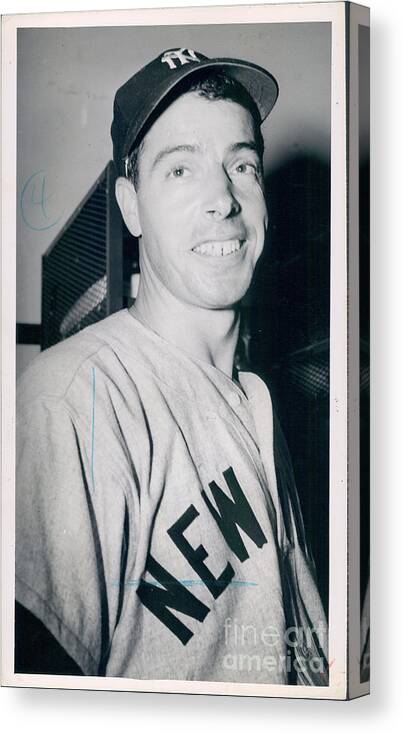 People Canvas Print featuring the photograph Joe Dimaggio by Sports Studio Photos