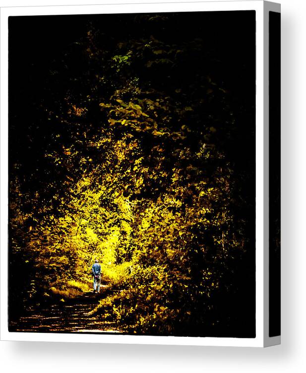  blue Sky Canvas Print featuring the photograph Quiet time in the City by Lenny Carter