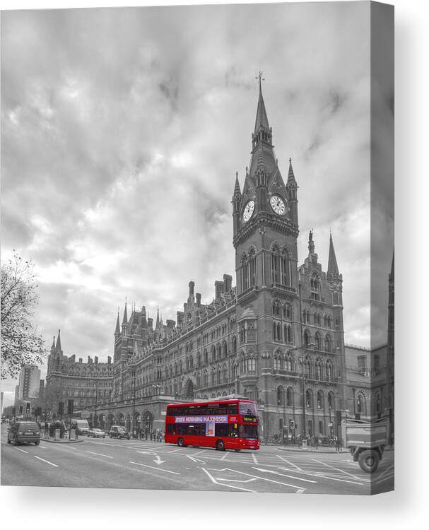 St Pancras Canvas Print featuring the photograph St Pancras Station BW by David French
