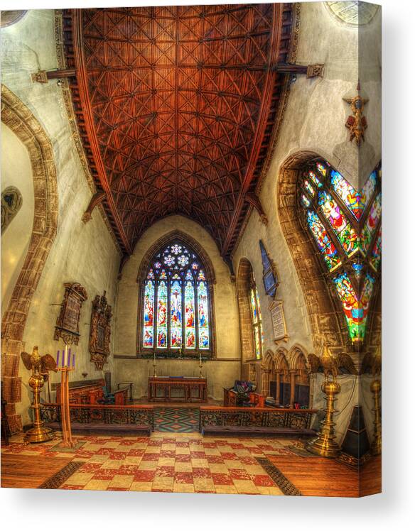 Yhun Suarez Canvas Print featuring the photograph Loughborough Church - Altar Vertorama by Yhun Suarez