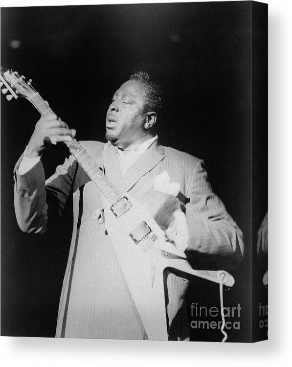 People Canvas Print featuring the photograph Jazz Musician Albert King Playing by Bettmann