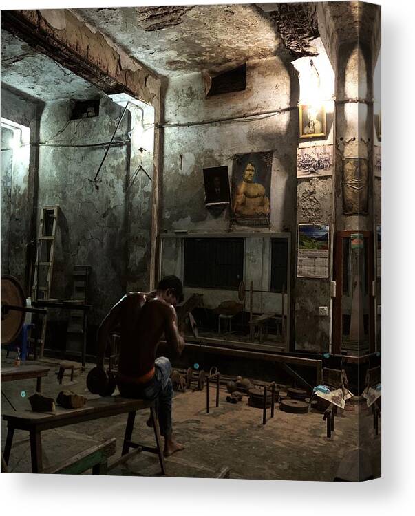 Documentary Canvas Print featuring the photograph The Old Gym. by Md Mahabub Hossain Khan