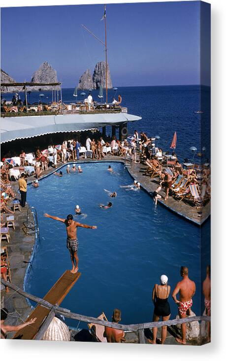 Diving Into Water Canvas Print featuring the photograph Marina Piccola by Slim Aarons