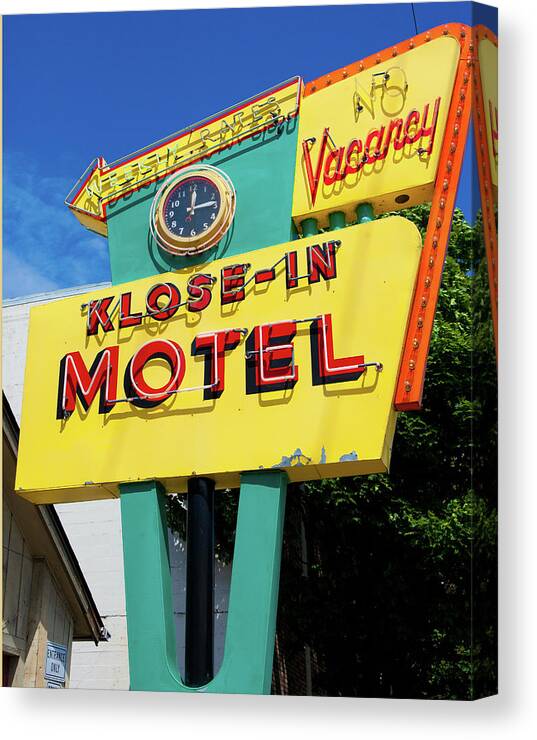 Klose-in Canvas Print featuring the photograph Klose-In Motel by Matthew Bamberg