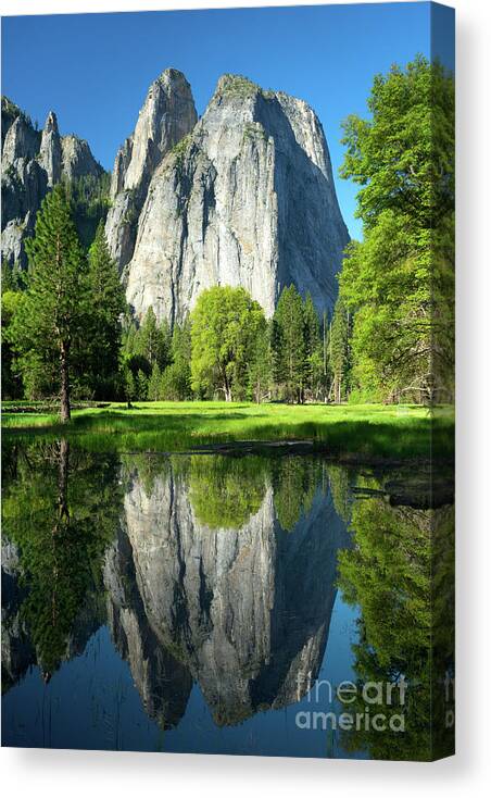 Yosemite National Park Canvas Print featuring the photograph Wosky Pond in Yosemite by Benedict Heekwan Yang