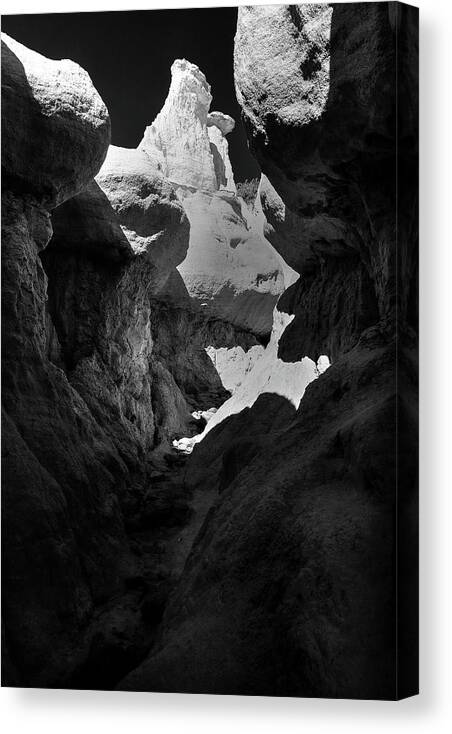 Black And White Canvas Print featuring the photograph Painted Mine 9369 BW by Rick Perkins