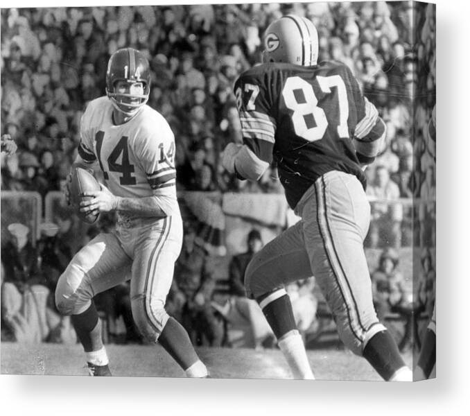 classic Canvas Print featuring the photograph Y.A. Tittle #1 by Retro Images Archive