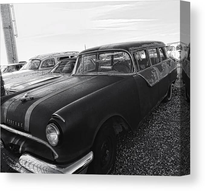 Old Car Canvas Print featuring the photograph 1950's Pontiac 21z by Cathy Anderson