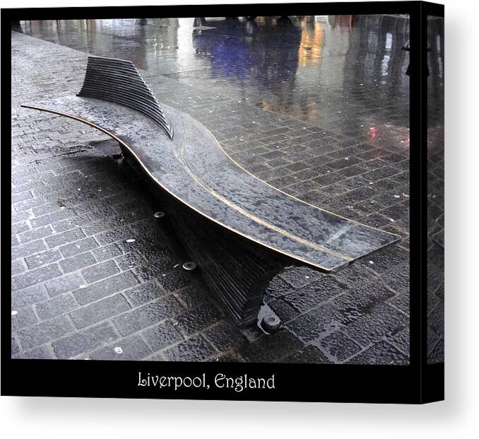 Bench Canvas Print featuring the photograph Bench #20 by Roberto Alamino