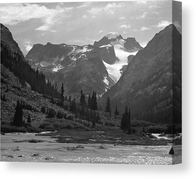 Gannett Peak Canvas Print featuring the photograph 509417-BW-Gannett Peak seen from Dinwoody Creek by Ed Cooper Photography