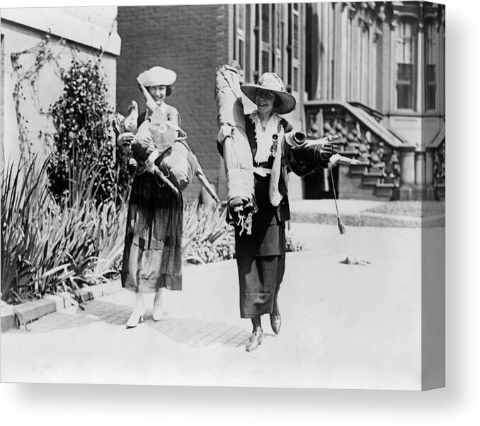 1920 Canvas Print featuring the photograph Suffragettes, C1920 by Granger
