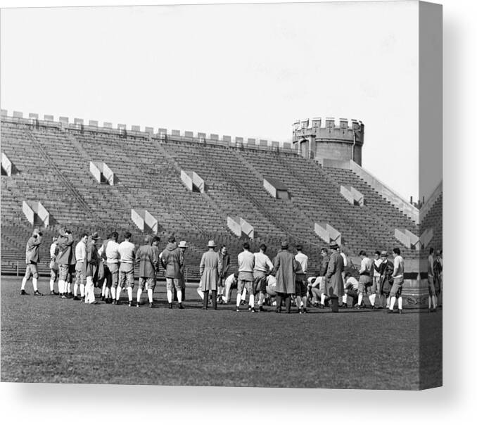 1929 Canvas Print featuring the photograph USC At Stagg Field Practice by Underwood Archives