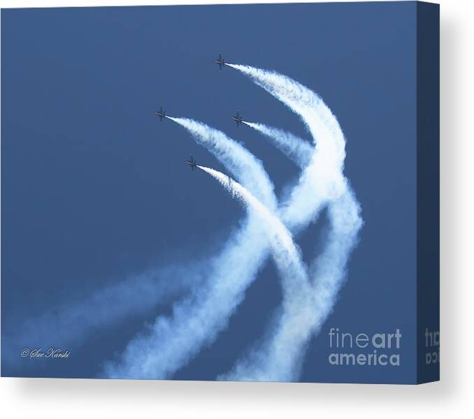 Airshow Canvas Print featuring the photograph High Curve by Sue Karski