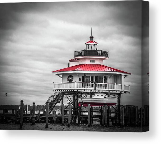 Blackwater Wildlife Refuge Canvas Print featuring the photograph Stormy Waters by Kathi Isserman