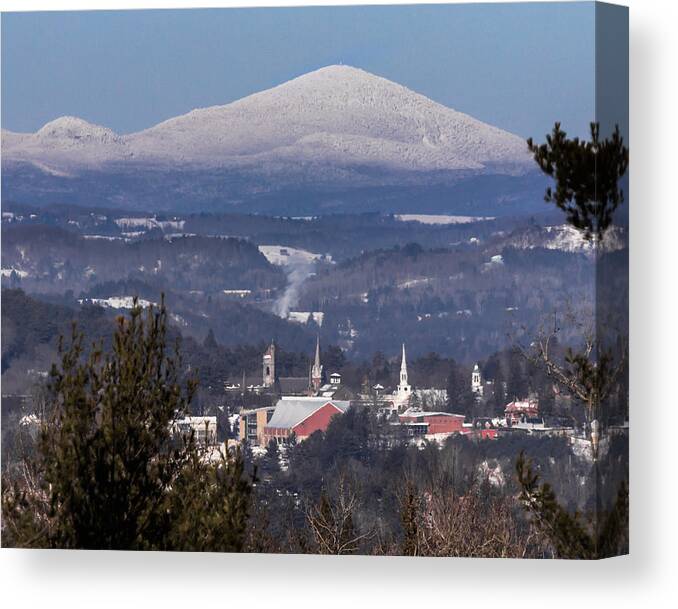 Vermont Canvas Print featuring the photograph Cold Winter's Day in St Johnsbury Vermont by Tim Kirchoff