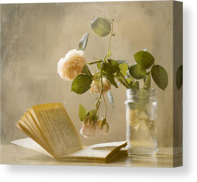 Flower Canvas Print featuring the photograph Enjoying A Rainy Day by Delphine Devos