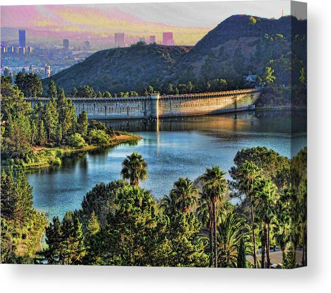 Lake Hollywood Canvas Print featuring the photograph Lake Hollywood by Helaine Cummins