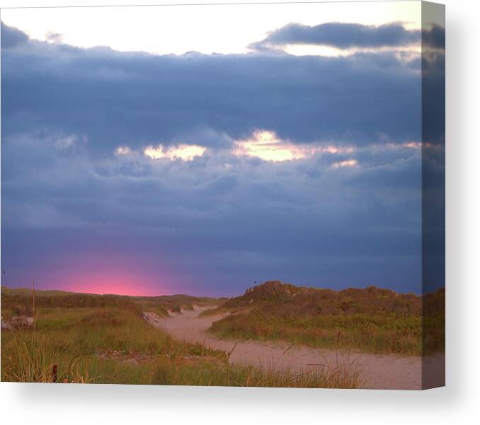 Sun Canvas Print featuring the photograph Summer Storm by Newwwman
