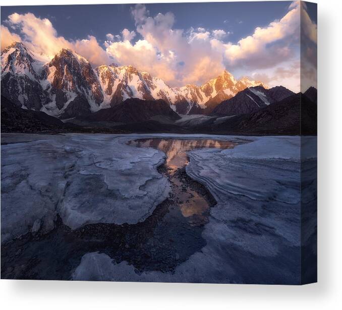  Canvas Print featuring the photograph A Small Pool In Glacier by Damon Hao