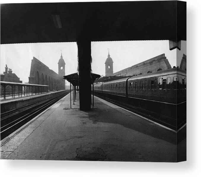 England Canvas Print featuring the photograph Cannon Street Station by Keystone